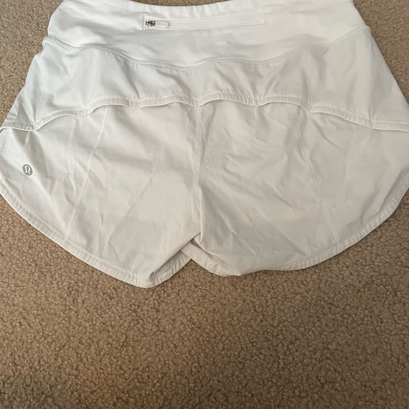 White lululemon speed up short, mid rise 4”, size 4! - Picture 3 of 7